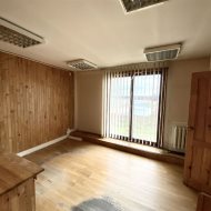 Kompleks hal i terenów przemysłowych do wynajęcia 