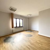 Kompleks hal i terenów przemysłowych do wynajęcia 