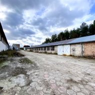 Kompleks hal i terenów przemysłowych do wynajęcia 