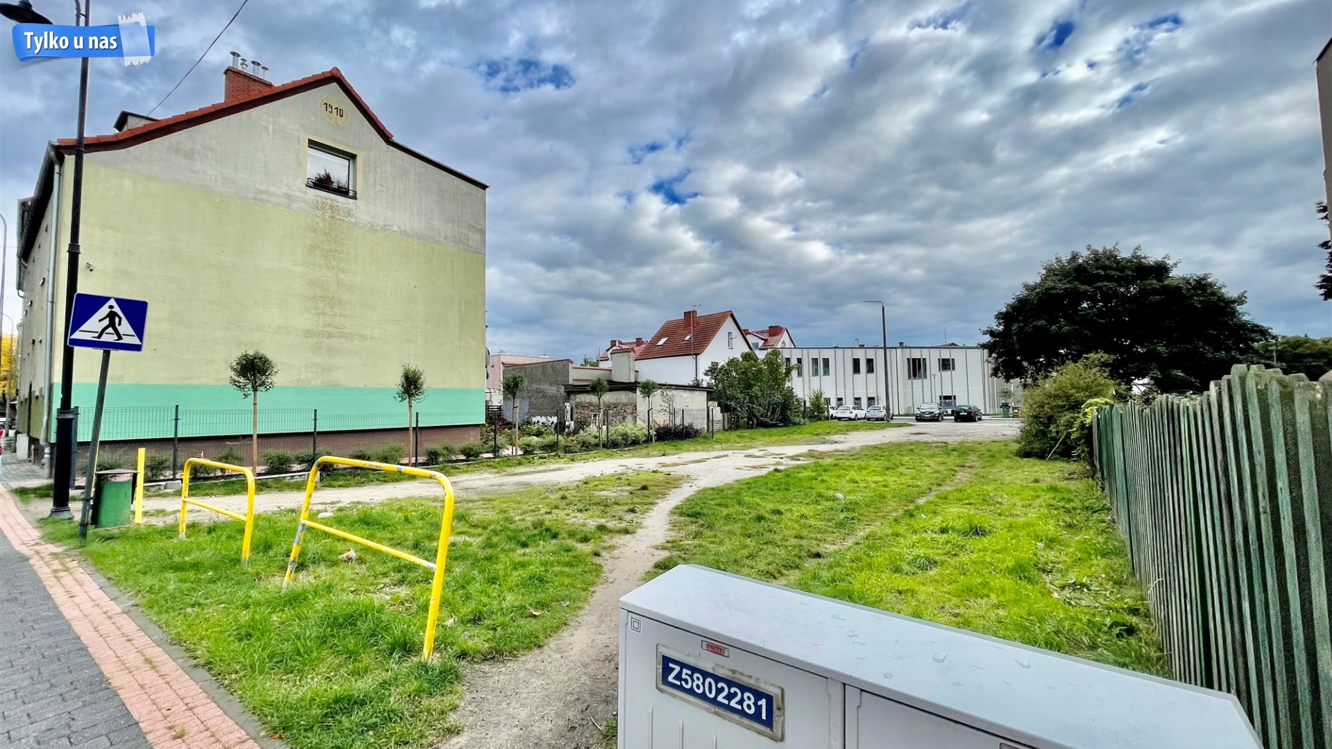 Działka na sprzedaż