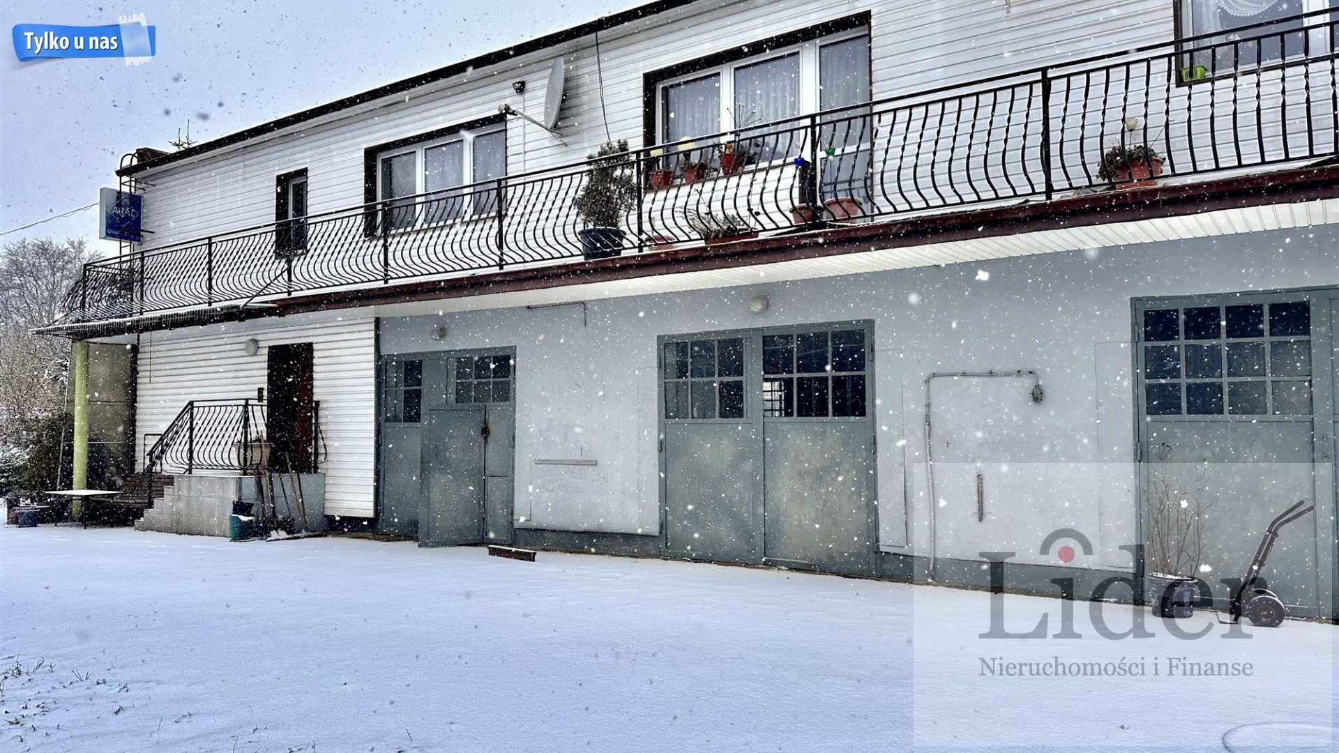 Dom z warsztatem na sprzedaż 