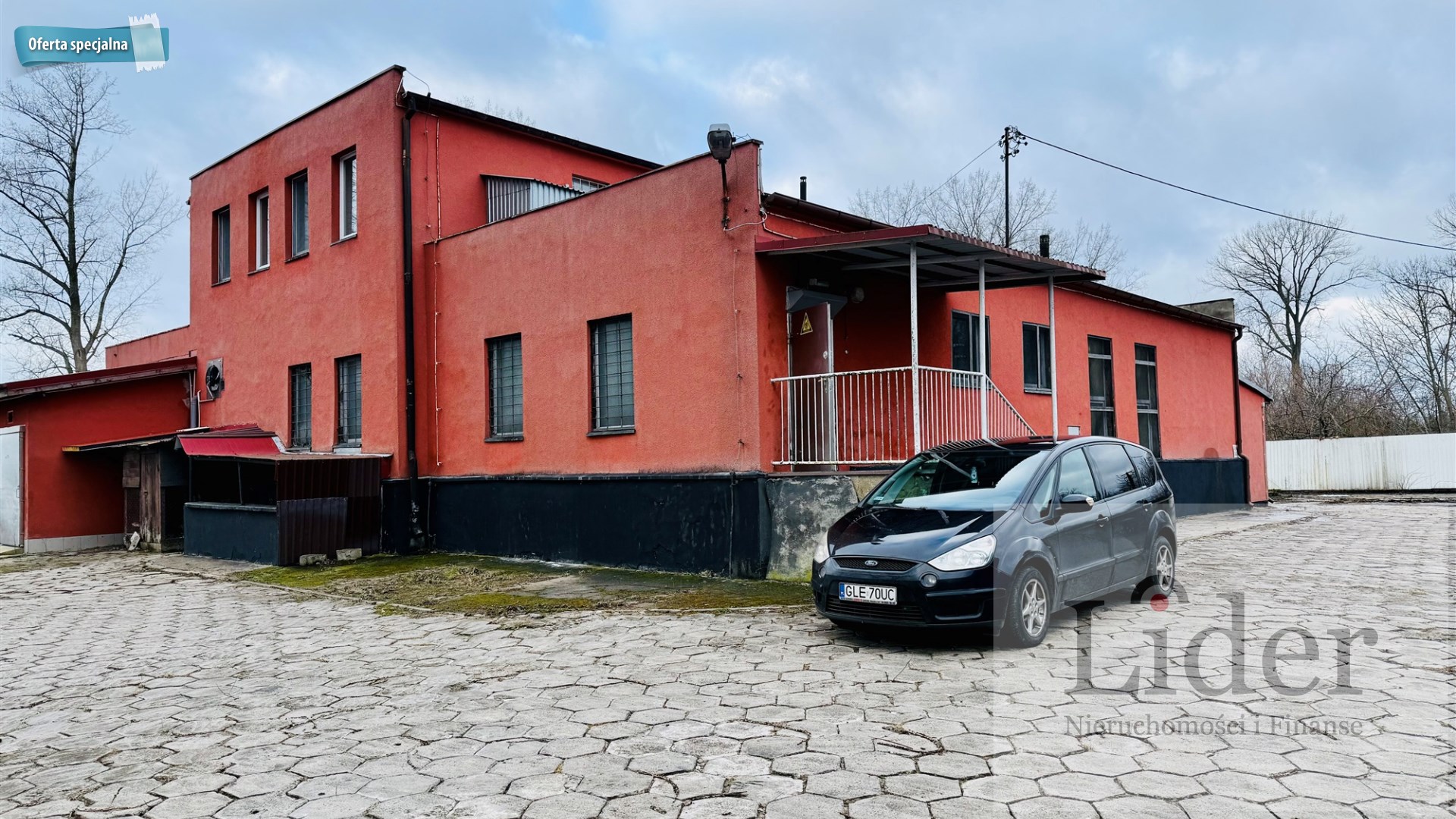 Cały teren – jedna cena! Zakład + działki wokół