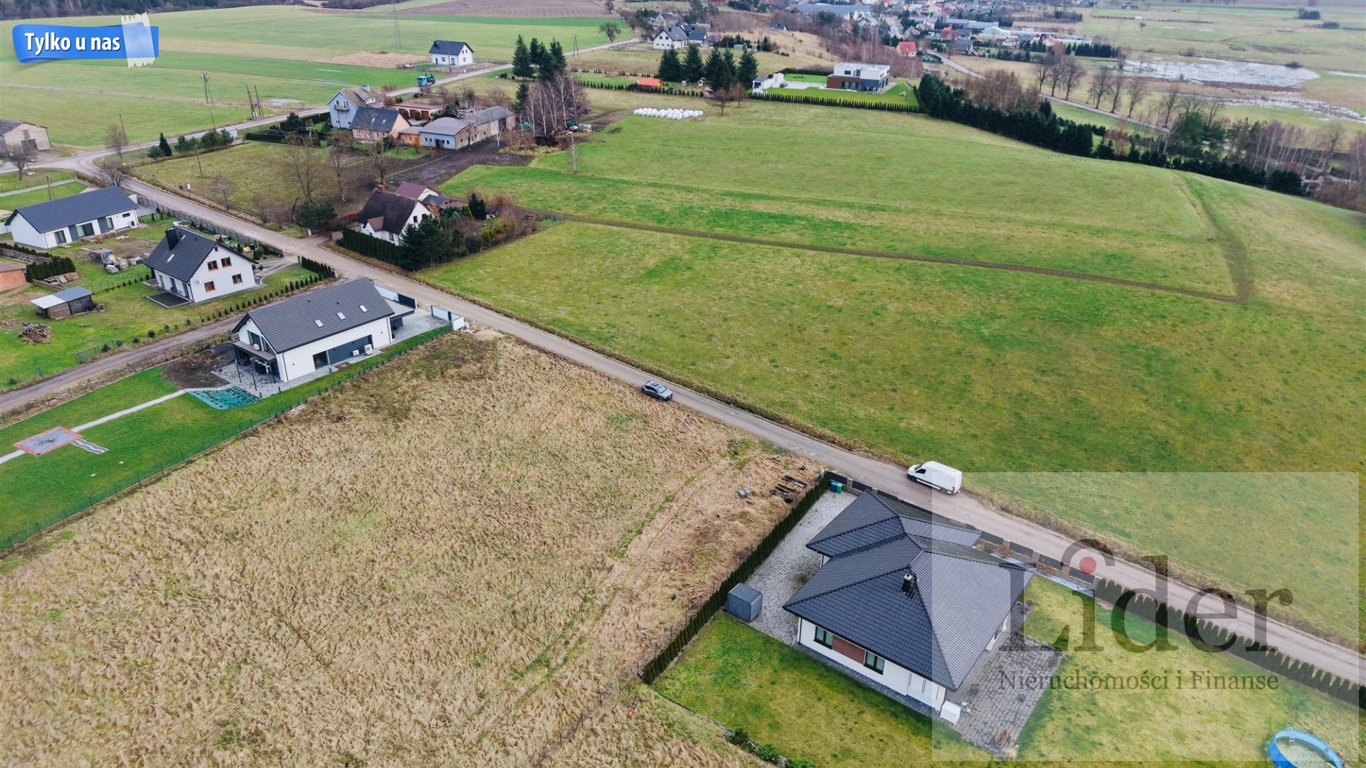 Działka budowlana 1199 m²