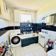 Na sprzedaż: 4-pokojowe mieszkanie 72,96 m²