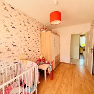 Na sprzedaż: 4-pokojowe mieszkanie 72,96 m²