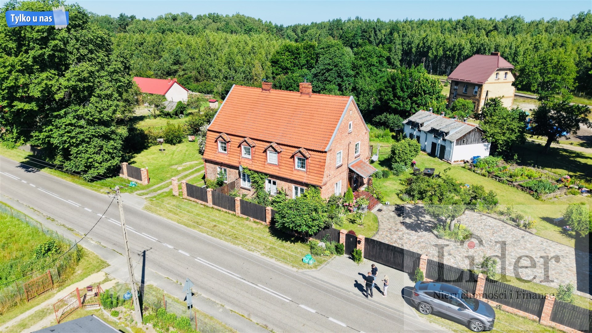 Urokliwe mieszkanie z ogrodem blisko morza 