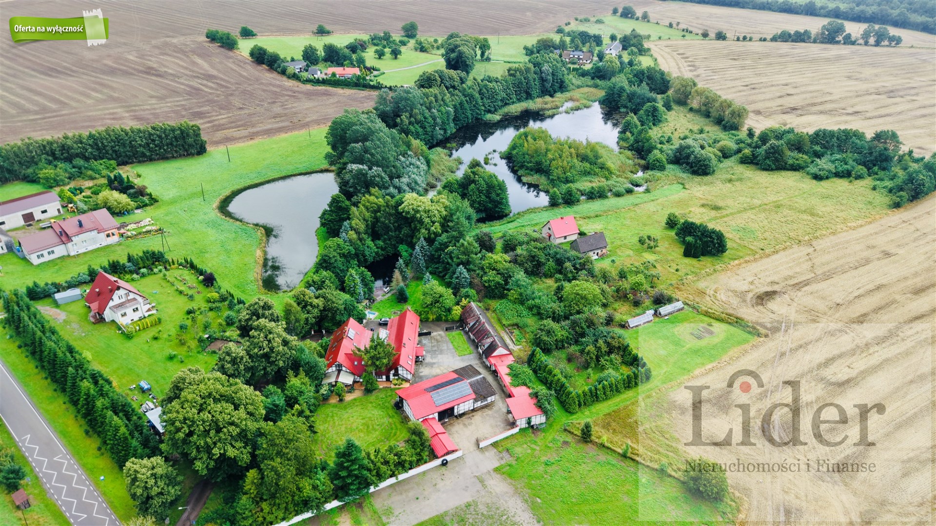 Dom - Agroturystyka z dwoma stawiami 