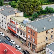 Dom z lokalem usługowo-handlowym  w centrum
