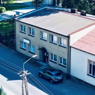 Na sprzedaż: Dom z lokalami usługowymi