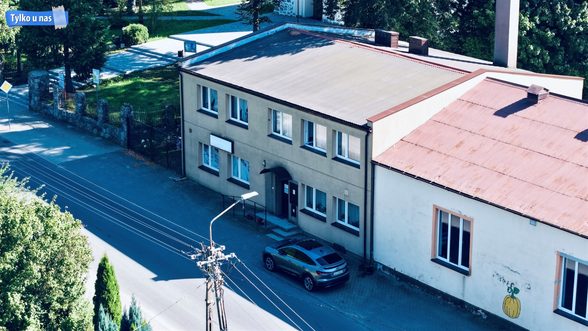 Na sprzedaż: Dom z lokalami usługowymi