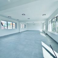 Lokal usługowy na wynajem – 105 m² 