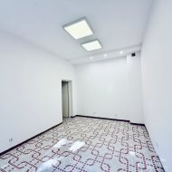 Lokal usługowy na sprzedaż