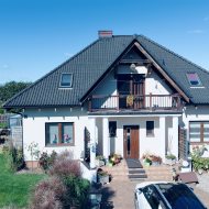 Komfortowy dom jednorodzinny z ogrodem zimowym