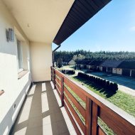 Przestronne mieszkanie z garażem w Leśnicach 