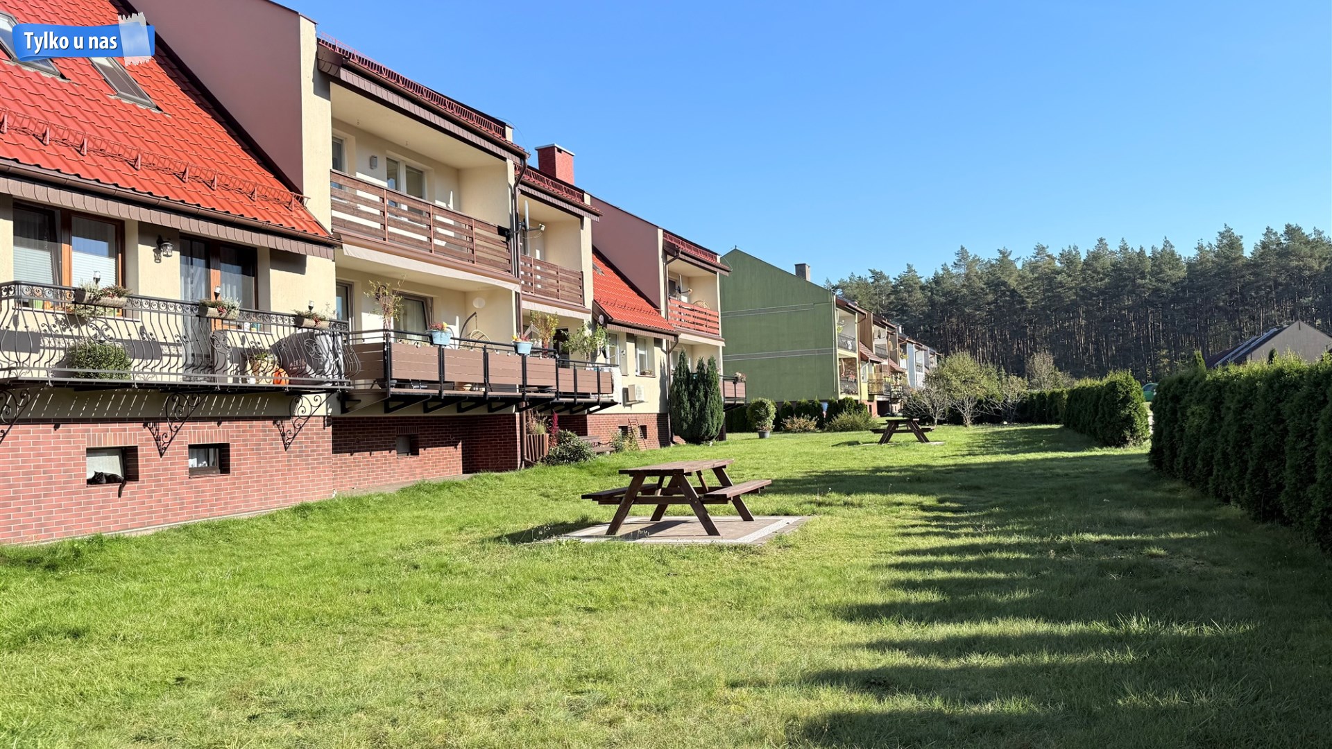 Przestronne mieszkanie z garażem w Leśnicach 