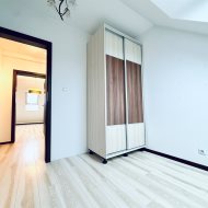 Różyckiego centrum miasta 64,43 m² + 30 m poddasza