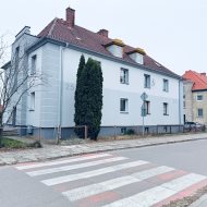 Gotowe do zamieszkania, z ogródkiem i piwnicą