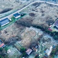 Marzysz o domu w spokojnej, rodzinnej okolicy ?