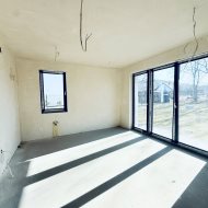 Nowoczesny dom w zabudowie bliźniaczej