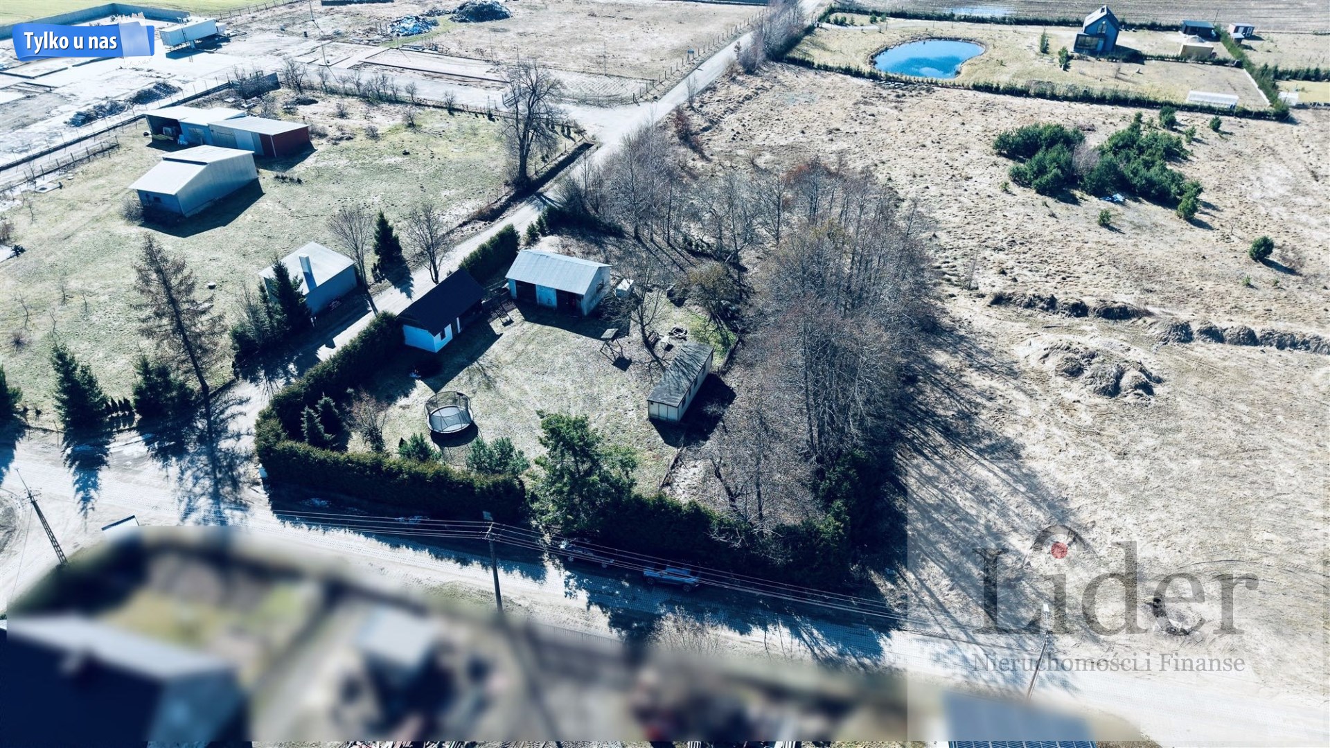 Działka na sprzedaż