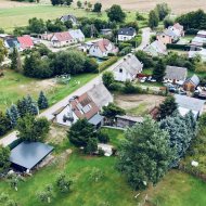 Dom do remontu z działką 814 m² – Janowiczki