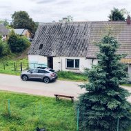 Dom do remontu z działką 814 m² – Janowiczki