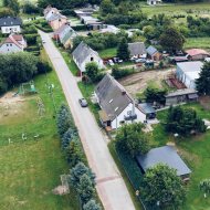 Dom do remontu z działką 814 m² – Janowiczki
