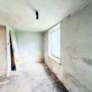 Dom do remontu z działką 814 m² – Janowiczki
