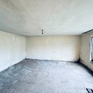 Dom do remontu z działką 814 m² – Janowiczki