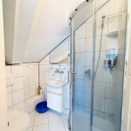 Łeba – dom z 6 apartamentami blisko morza