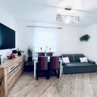  Mieszkanie z ogródkiem i 2 garażami | 0% prowizji
