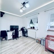  Mieszkanie z ogródkiem i 2 garażami | 0% prowizji
